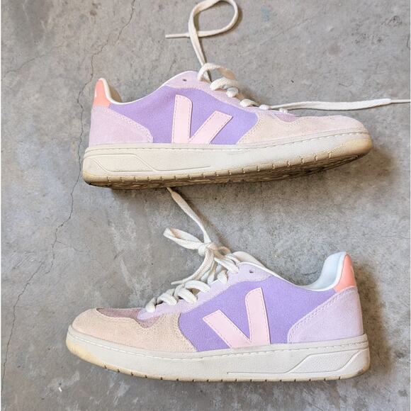 VEJA V-10 Lavander Leather Suede Barbicore Low Top Sneakers, size EU 37/US 6 - Picture 3 of 9